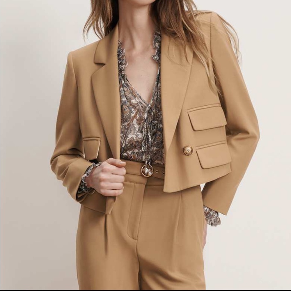 VERONICA BEARD “Wilkie” Cropped Blazer